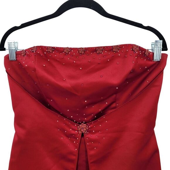 Red Satin Strapless Evening Gown Sz 12 Formal Dress Beaded Caped Skirt Prom Gala - Picture 6 of 12